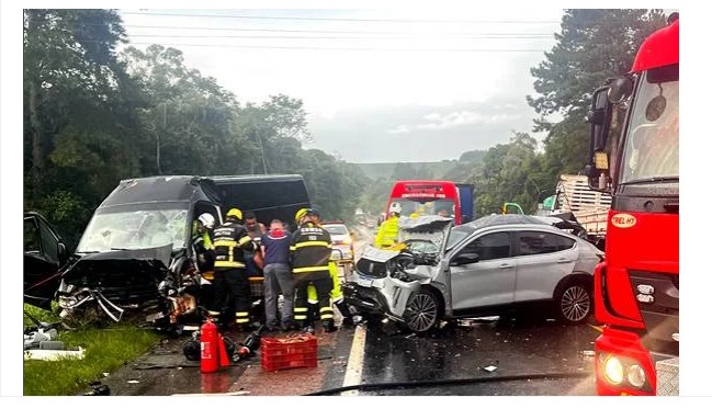Empresário morre em grave acidente no trevo da 116 x 280, em Mafra, envolvendo 5 veículos