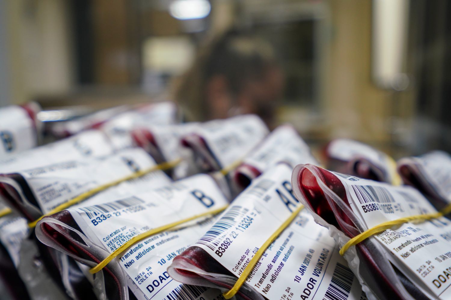 Com aumento na demanda, HEMOSC chama população para repor estoques de sangue